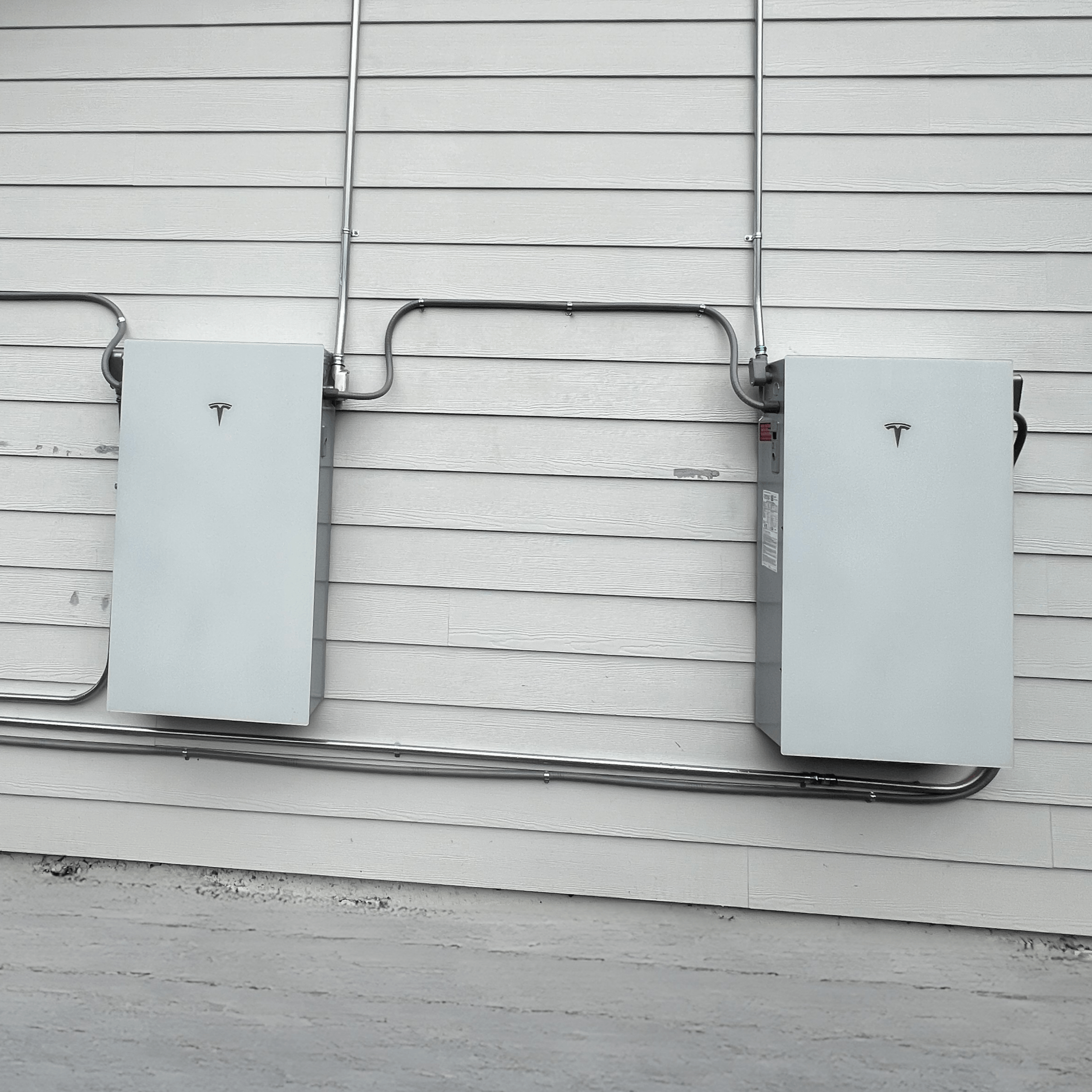 Home battery storage installation connected to a residential electrical system in Sunnyvale